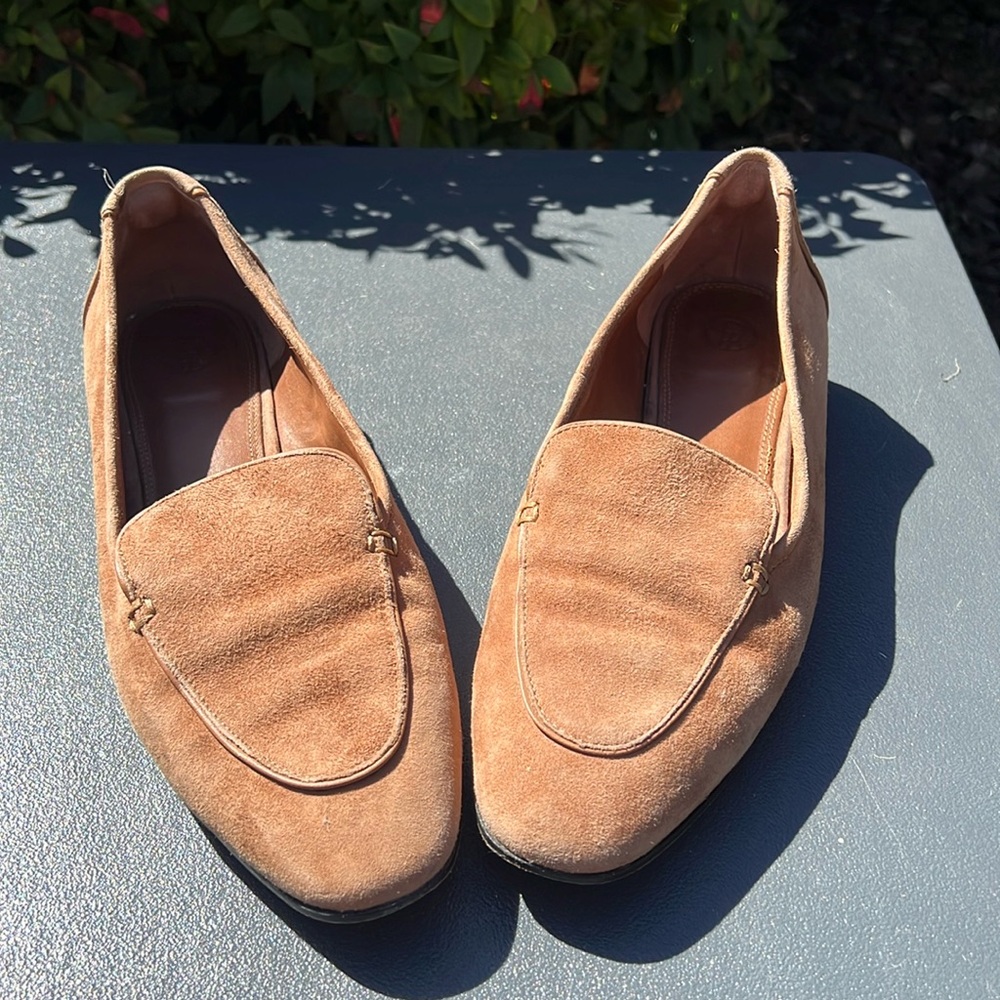 The Row suede loafer in size 8